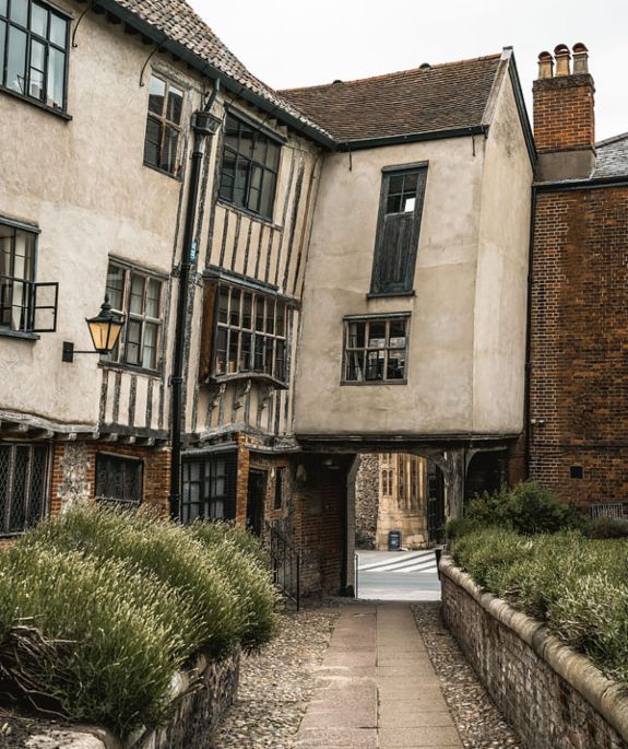 Unlock the Fascinating Past of Norwich with These Insider Tips